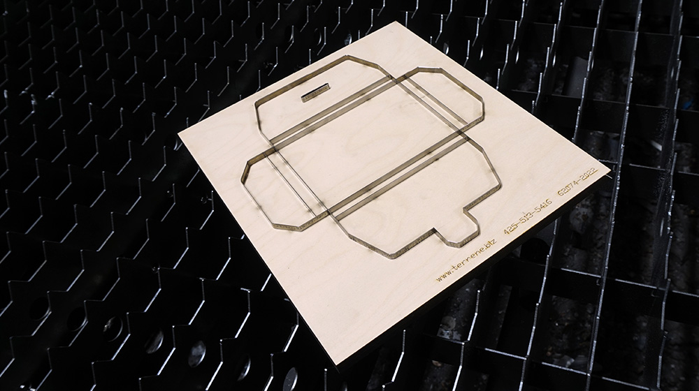 دایکات (Die-Cut) چیست؟